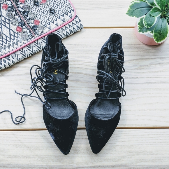 🆕🌿VELVET GLITTER HEEL SHOES🌿 - Picture 2 of 7